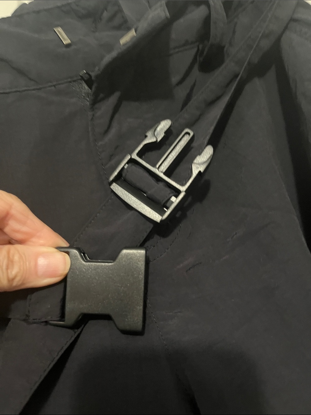 Women's Black Cargo Jogger Pants with Utility Pockets - Picture 5 of 9